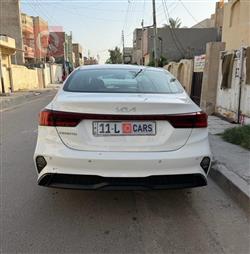 كيا سيراتو